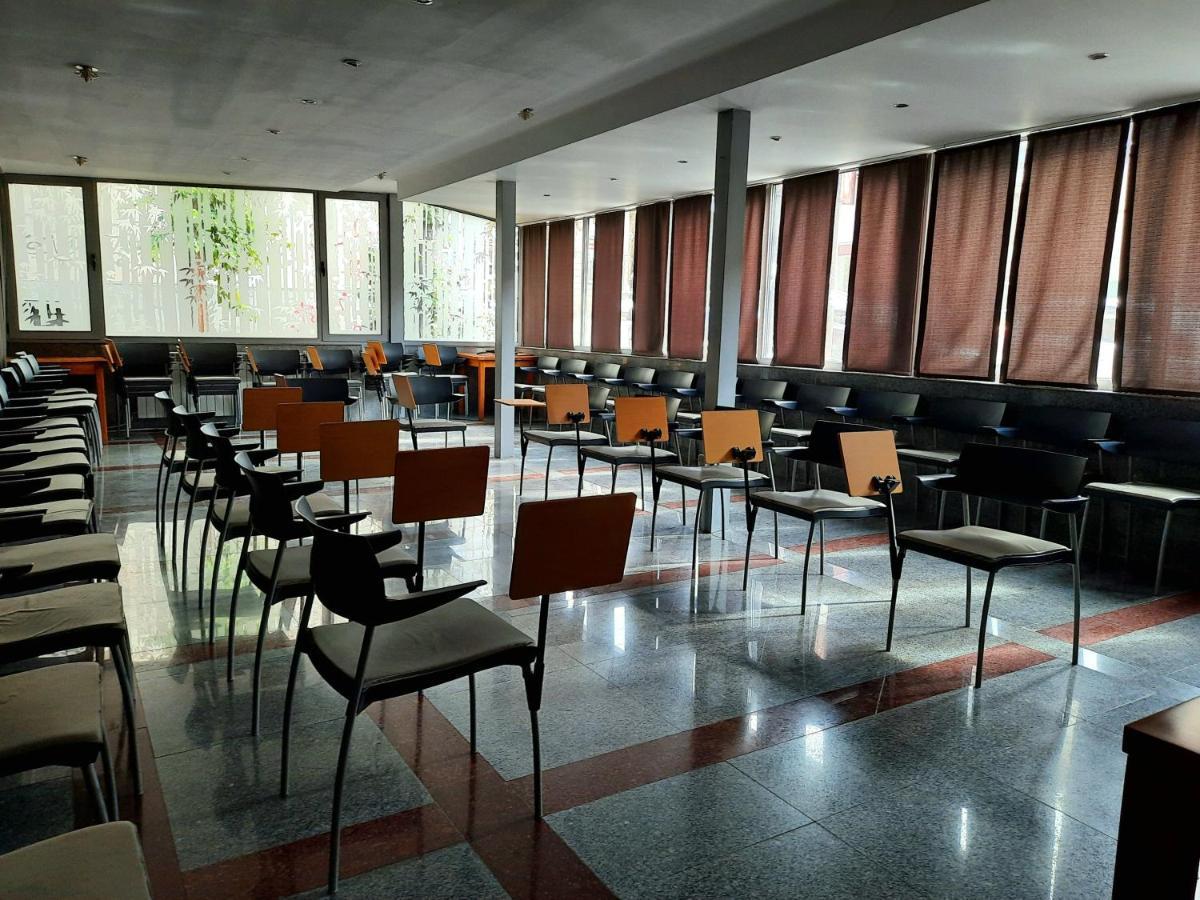 Hotel City Pleven Exterior foto